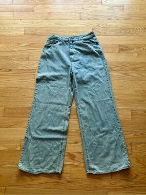 PRETTY LITTLE THING Light Wash Wide Leg Jeans Size 12